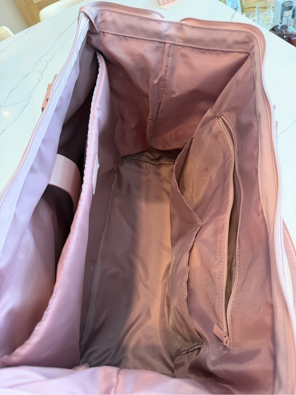 BEIS Atlas pink mini weekender - Picture 3 of 7